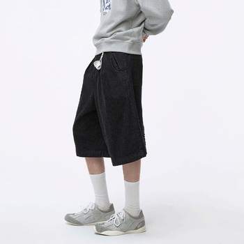 Muške traper šorce kratke hlače, isprani denim, slobodan kroj, dužina do koljena, mikroelastičnost, 85–90% pamuk