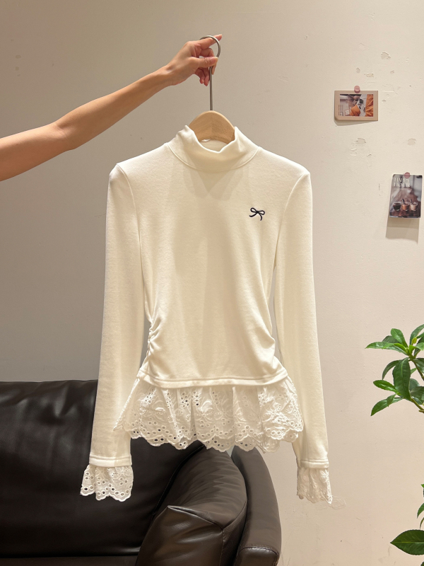 Ženski dugi rukav majica slim fit s malim stojećim ovratnikom, prešivena fleksom s čipkastim rubom, bazni top za jesen/zimu