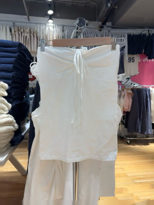 Pamukasti uski cami top s vezicama oko vrata – halter, japansko-korejski ležerni stil, mikro-elastičan