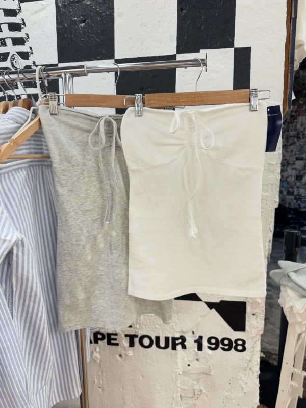 Pamukasti uski cami top s vezicama oko vrata – halter, japansko-korejski ležerni stil, mikro-elastičan