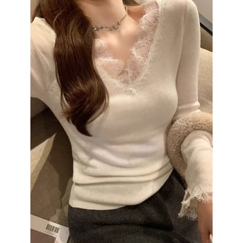 Pulover cu decolteu în V, croială Slim, mâneci lungi; tricotat, fibră acrilică