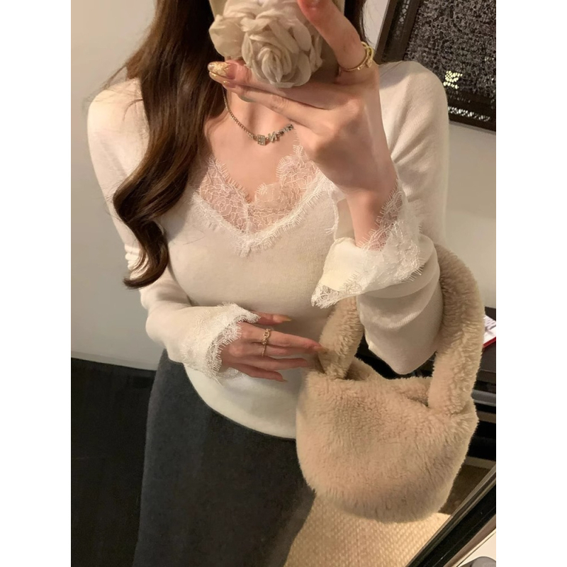 Pulover cu decolteu în V, croială Slim, mâneci lungi; tricotat, fibră acrilică