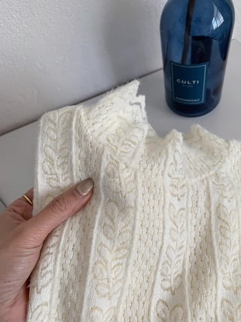 Tricou cu guler înalt, dantelă la guler, mâneci lungi, din poliester-elastan, model solid, lungime standard