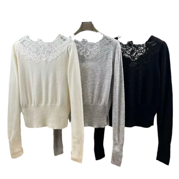 Pulover tricotat din lână și cașmir, decolteu în V, mâneci lungi, croială slim, broderie