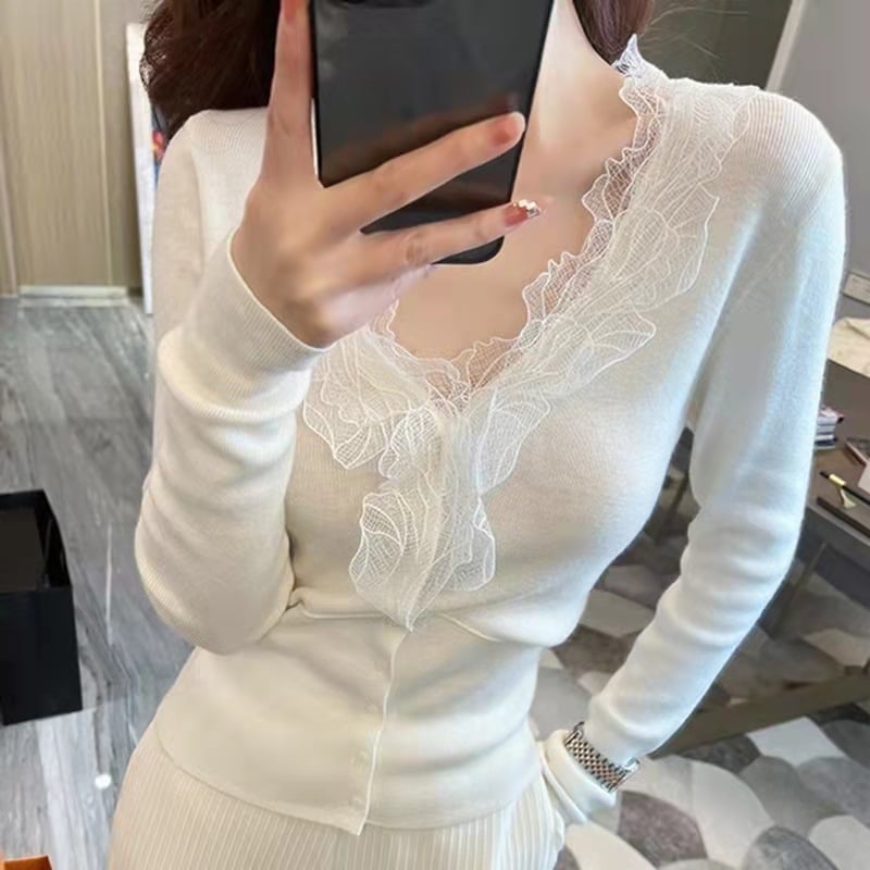 Cardigan pulover cu decolteu în V, croială Slim, mâneci lungi, detalii brodate, amestec din fibre sintetice (poliester) - Toamnă 2024