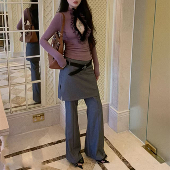 Poliészter anyagú kapucnis felső, hosszú ujjú, kerek nyakú, slim fit