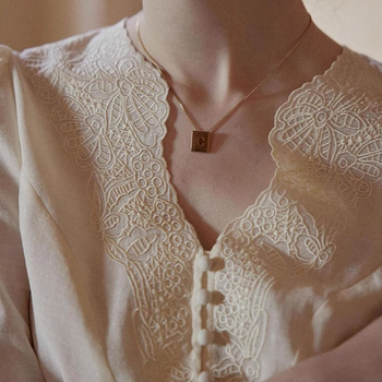 Chenille hímzett kardigán 3D mintával, V-nyakú, palotastílusú nőknek