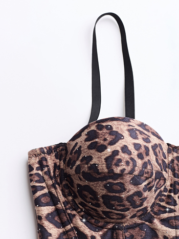 Leopárdmintás poliészter felső karcsú szabású, rövid fazon, dupla pánt, poliészter tartalom 80–90%