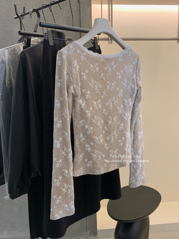 Puuvillane kapuutsiga T-särk pikkade varrukatega, ühtlane värv, 95% puuvill, talveversioon 2025