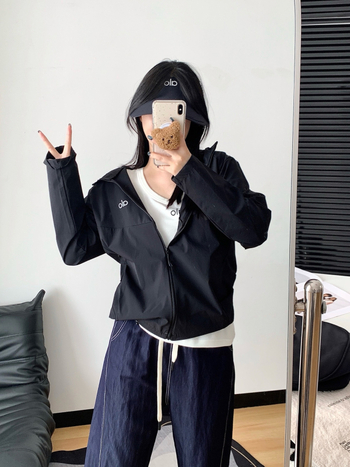 Alo naiste Soft-Shell jakk kapuutsiga, kiiresti kuivav, päikesekaitse, hingav puuvillaseguga 50–70%, vaba lõige