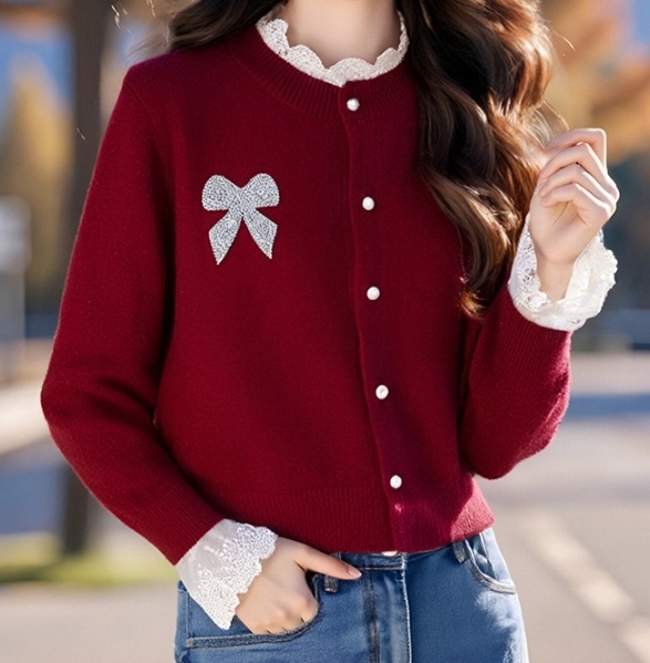 Kootud pullover polo krae, värvilise ploki muster, pikad varrukad, vaba lõige