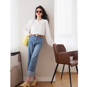 Särk pitsiliste detailidega, ühtne värv, pikkade varrukatega, lotose lehe kujuline kaelus, vaba lõige, eeslõike nööpidega, polüester-elastaan segu, sügis 2024