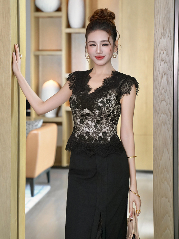 Läike pitsilise lillelise võrkkangaga T-särk V-kaelusega, kitsas lõige, 95% polüester ja spandeks, Feifei varrukad