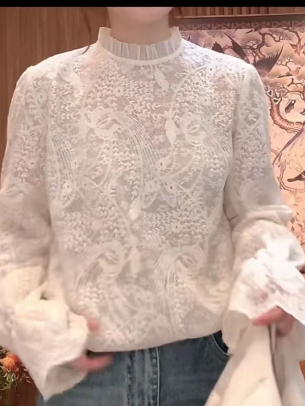 Pitsiline top pikkade varrukatega, polüesterseguga, ühetooniline, seisev krae, kapuutsiga