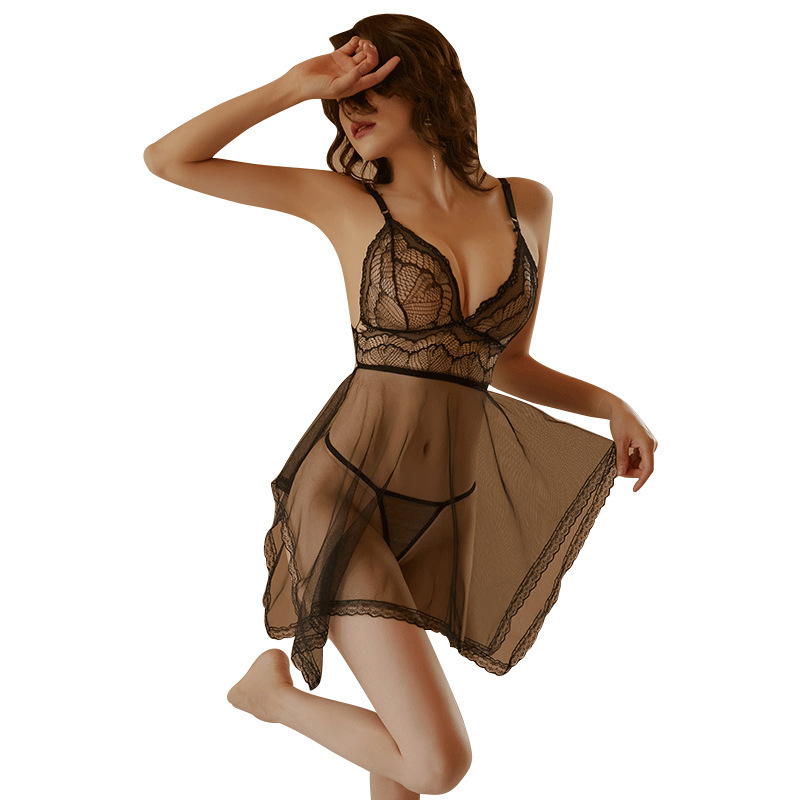 Long Love võrgusilmade pitsidest aluspesukomplekt – 95–100% polüester, keskmine tihedus 181–200 g/m², kevad 2025 lansseerimine