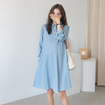 Rasedate kleit triibulise mustriga, krae lapell, pikad varrukad, midi pikkune lotus lehtede volan.