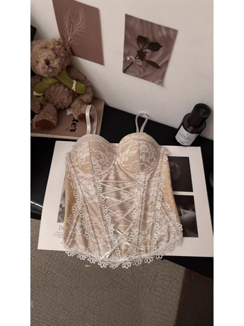 Slim-fit Sling Top - Nailon-Spandeksi segu, kalakõhnu muster, lühike pikkus, kevad 2025