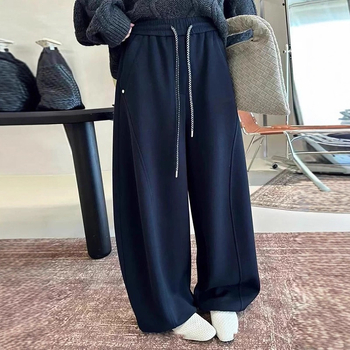 Igapäevased laiad püksid, kõrge vöökoht, nööriga, 70–80% polüester, mikroelastsus