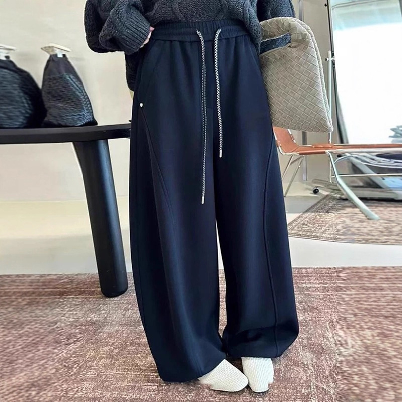 Igapäevased laiad püksid, kõrge vöökoht, nööriga, 70–80% polüester, mikroelastsus