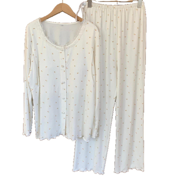 Modalmaterjalist raseduskomplekt lillekirjaga, pikad varrukad, imetamisava, cardigan ja püksid