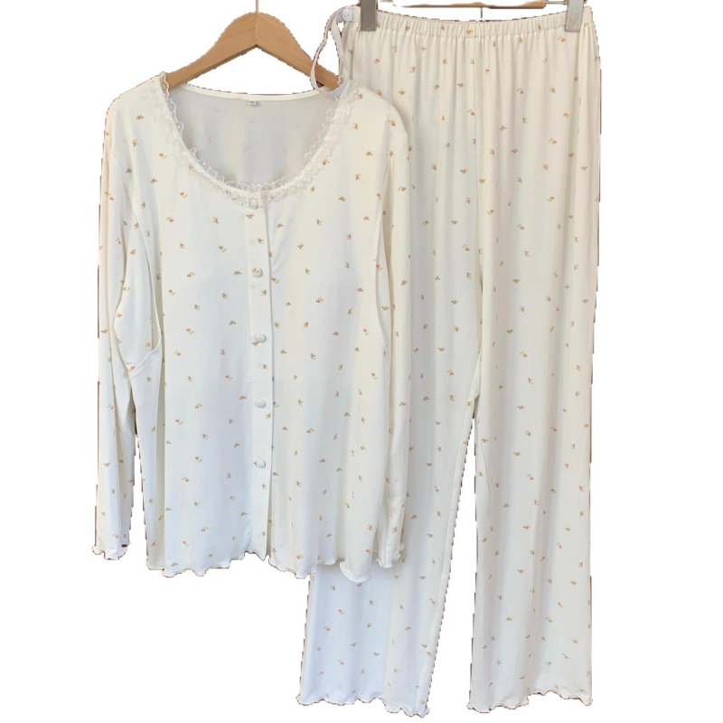 Modalmaterjalist raseduskomplekt lillekirjaga, pikad varrukad, imetamisava, cardigan ja püksid