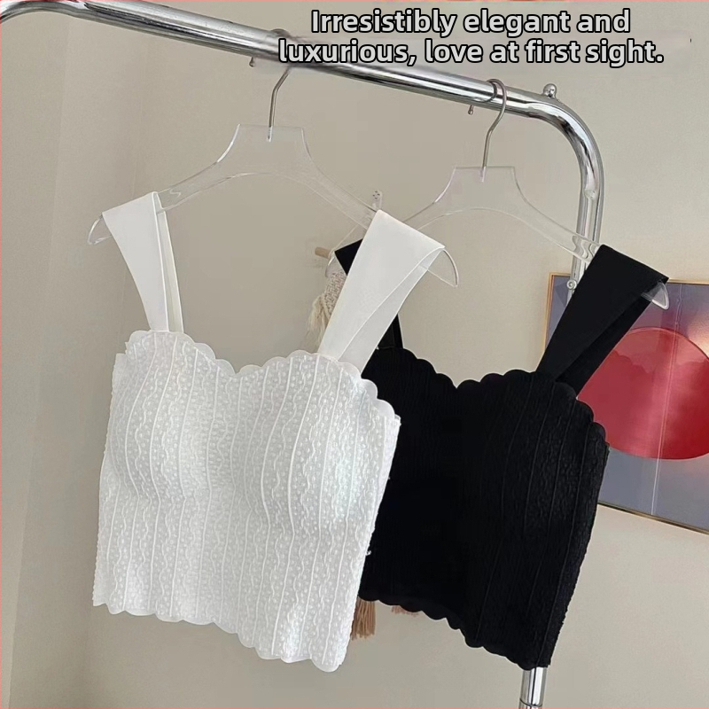 Löivata pitsiga kamisool nailonist, ilma õlgeda, täidetud, 3/4 tass, vormitud tass