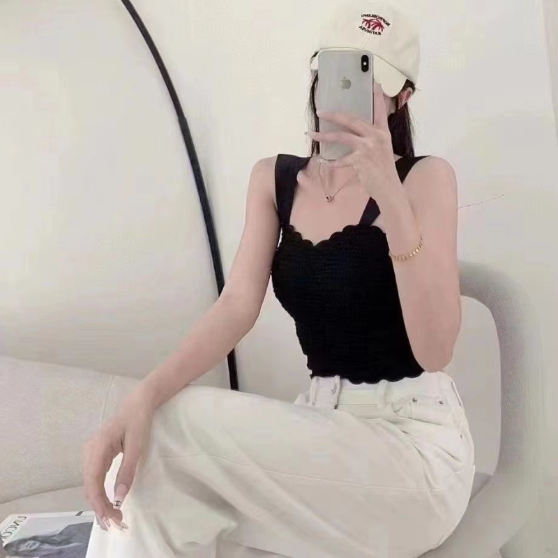 Löivata pitsiga kamisool nailonist, ilma õlgeda, täidetud, 3/4 tass, vormitud tass