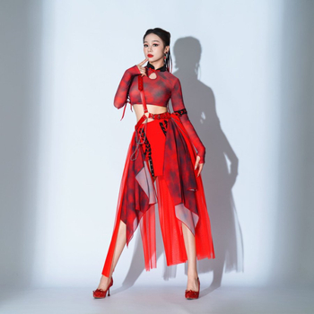 Naiste lavastuste komplekt lava lavale, polüesterkangas, ilma kraeta, peamise kanga sisu 30-50%, 2025 talv