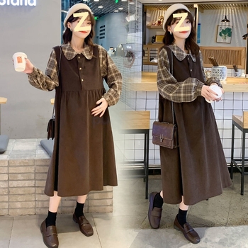 Rasedate kleit ruudulise mustriga, ruuduline kaelus, pikad varrukad, chenille kangas