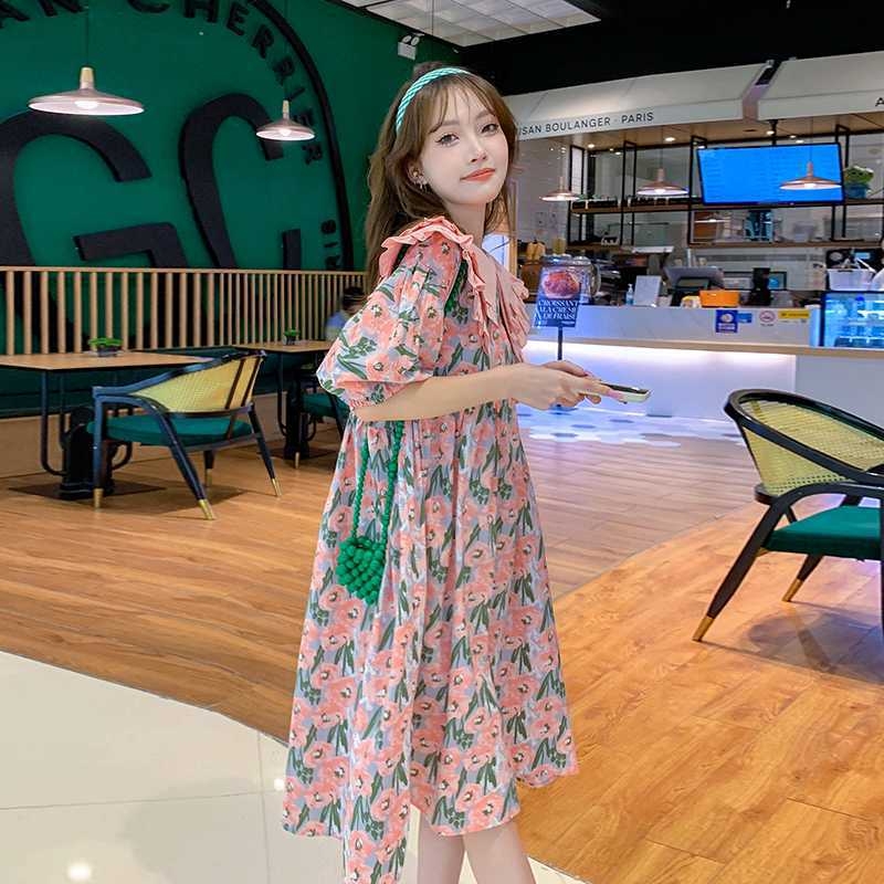 Rasedate jaoks vabast kleit lotose lehe kaelusega, puff-sangadega, midi pikkus, ebakorrapärase lõikega seelik trükiga