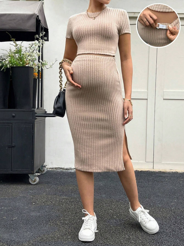 Rasedate naise seelikukostüüm, keskmise pikkusega, kitsas lõige, reguleeritav vöö, 3/4 varrukad