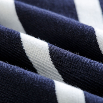 Rasedate toitmiskleidi triibulised – ümmargune kaelus, 3/4 varrukad, pikk kleit kõrge vöökoht, toitmise ligipääs, polüester-spandeksi segu imitatsioon puuvillaga