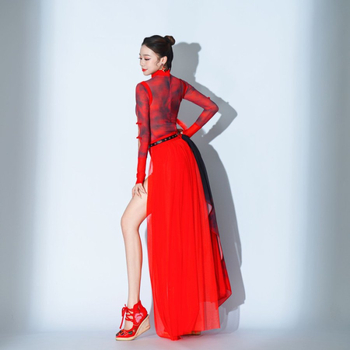 Naiste džäss lavastuse komplekt – hiina stiilis, polüesterkangas (30–50% polüester), sobib laval esinema, talv 2025