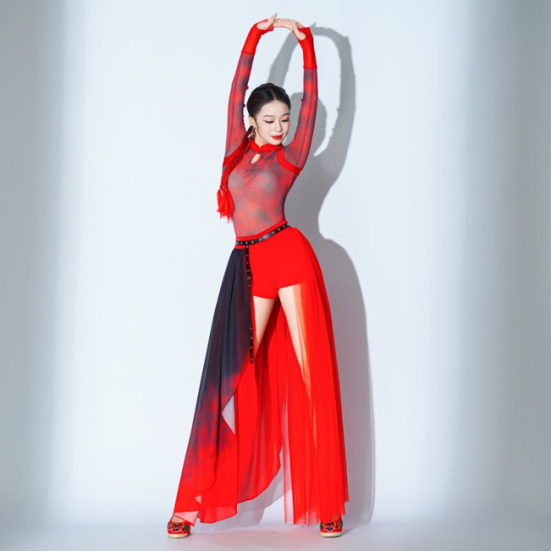 Naiste džäss lavastuse komplekt – hiina stiilis, polüesterkangas (30–50% polüester), sobib laval esinema, talv 2025