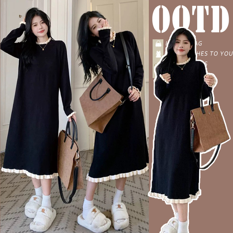 Põimitud imetamise kleit poole kõrge kaelusega, pikkade varrukatega, ühtlane värv, ebakorraparase midi seelikuga – sügis 2024