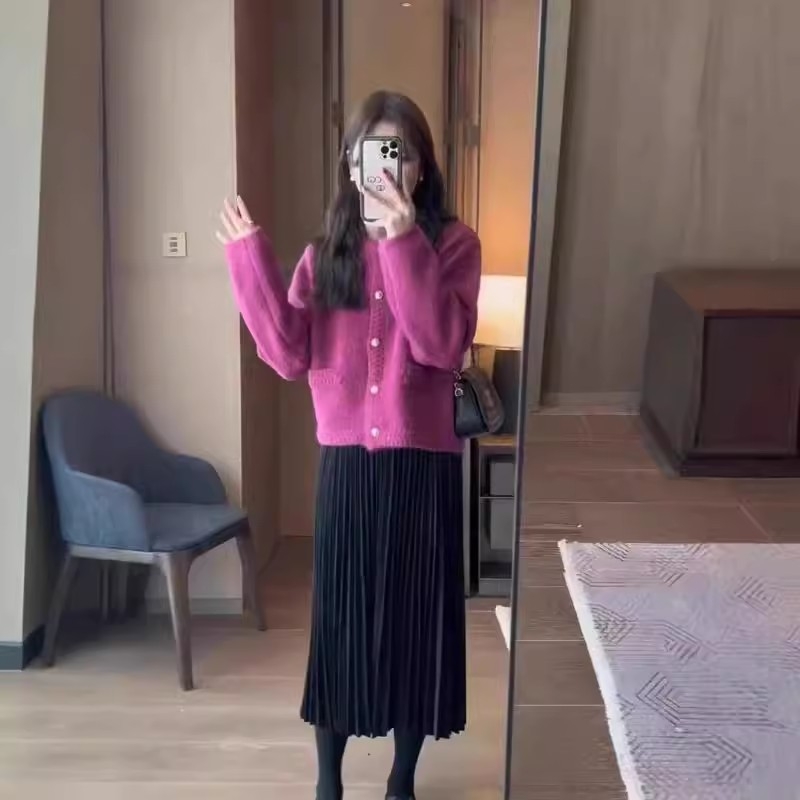 Rasedate plisseeritud midi seelik, puuvill-poliesteri segu, ühtlane värv, sügis 2025