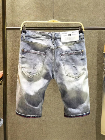 Meeste kapri denim lühikesed püksid viimistletud kulumise detailidega, kits lõige, vintage stiil, puuvillasegu