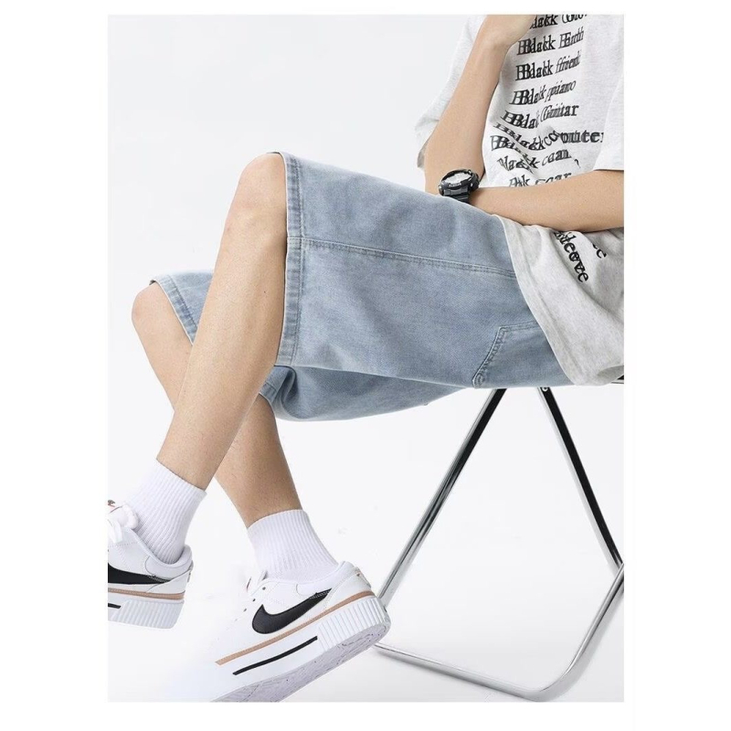 Meeste puuvillased džinsised lühikesed – High Street stiil, sirge lõige, keskmine talje, nupuga sulgemine, põlveni pikkus