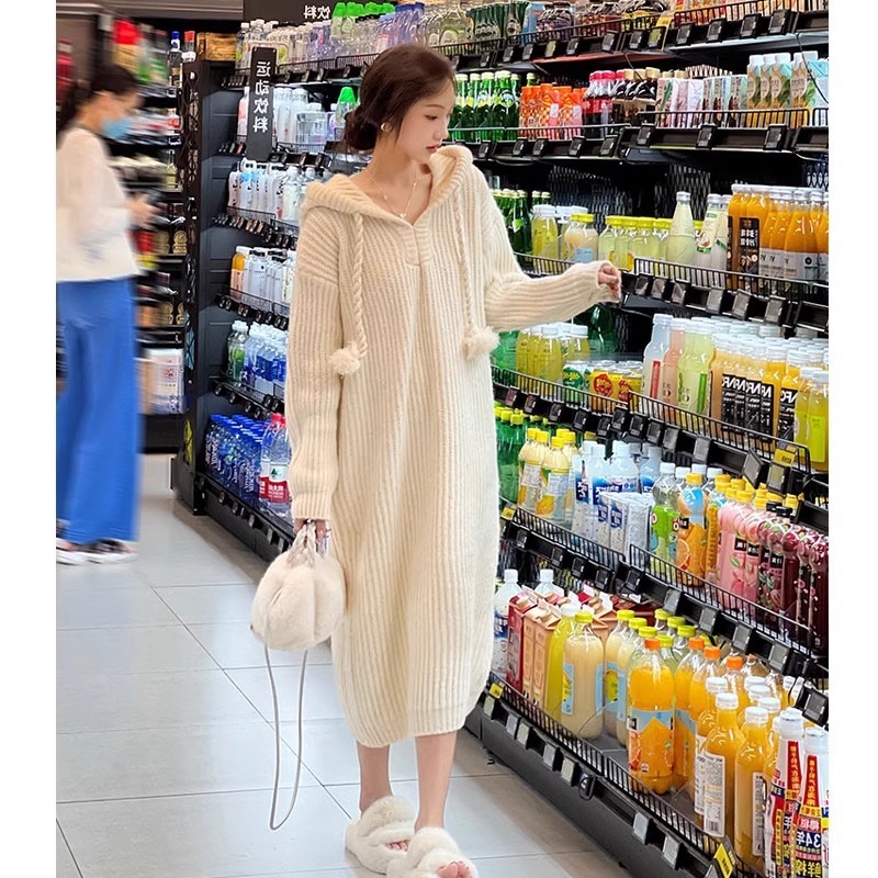 Rasedate kleit – sügis-talve kootud, pikk kleit, 3/4 käised, tavaline krae, polüester 95%+