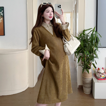 Rasedate kleit tehis-kaksos dizainiga, vaba lõige, särk-kaelusega, pikad varrukad, midi pikkus, ühtlane värv, street fashionista stiil, kõrge temperatuuriga vormimine