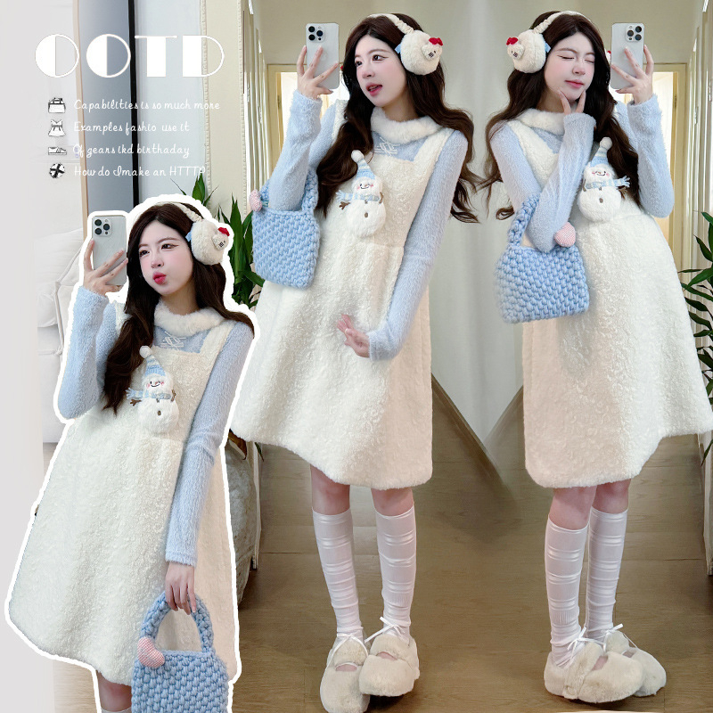 Rasedate kaheosaline komplekt: pikkade varrukatega top ja piespraudes svārki, cartoon lumememme muster, lam fleece kangas, talvise kollektsioon 2025