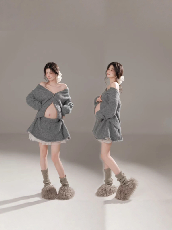 Rasedate fotosessiooni sügist-talve komplekt – värske ja armsa stiiliga; ühevärviline muster, pikad varrukad, polüester 90–95%, seelik komplekt, 2025 väljaanne