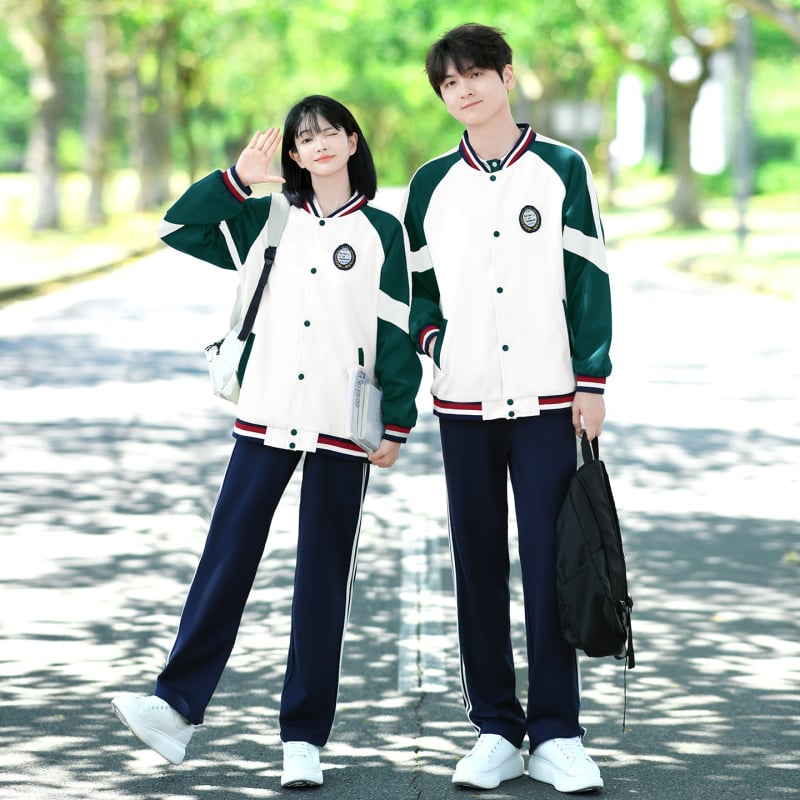 Set za parove: jesensko-zimski windbreaker i školska uniforma, trodjelni komplet (pamuk 80–90%, sekundarni pamuk <30%, jesen 2023)