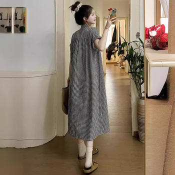 Rasedate suvine kleit ruudulise mustriga, puuvillase segu 30–50%, 3/4 varrukad, A-liiniline pikk kleit