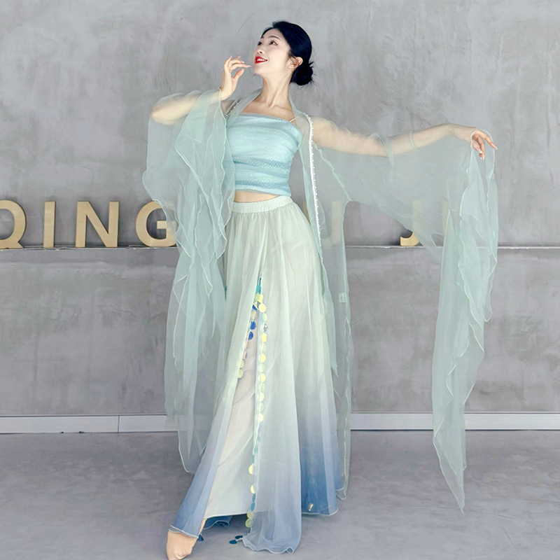 Kostým Belly Dance s priehľadnou gázy šatou a setom nohavíc-sukne s flitrami, polyester 90–95%