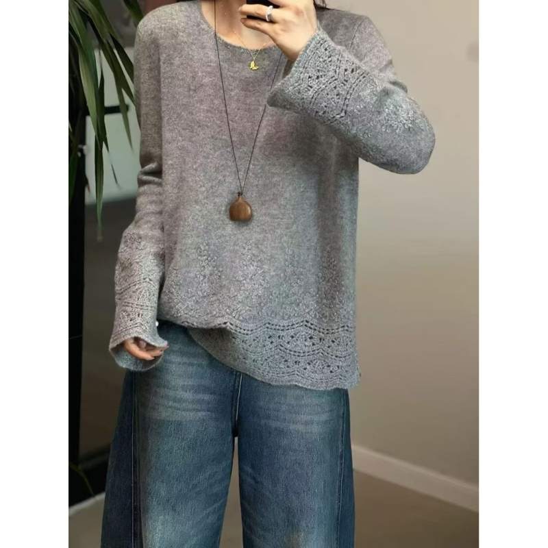 Kašmiiri naise kampsun ümmarguse kaelusega, vaba lõige, pikad varrukad, tikandid, elegantne linnastiil