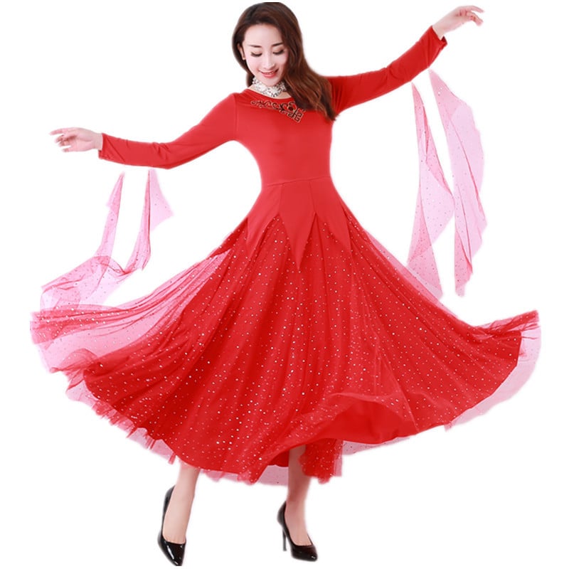 Moderné tanečné šaty na ballroom a valčík, Milk Silk látka, Spandex 70%