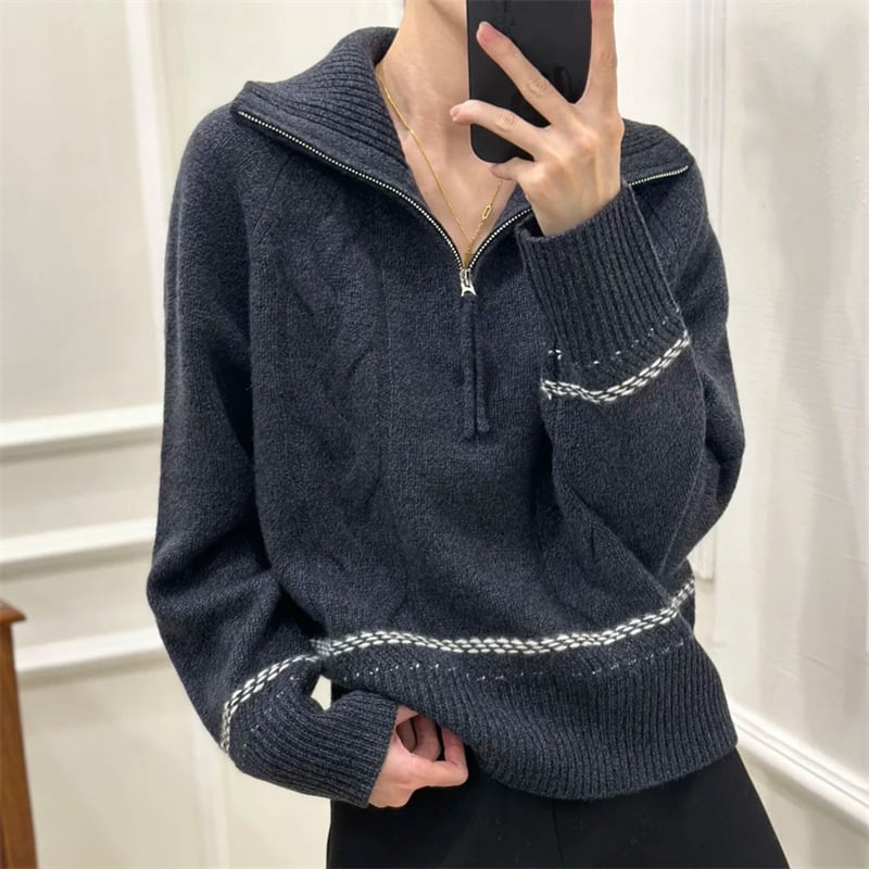 Gyapjú pulóver, vastag, 95% feletti gyapjú, magas gallér, elülső fél cipzár, laza szabású