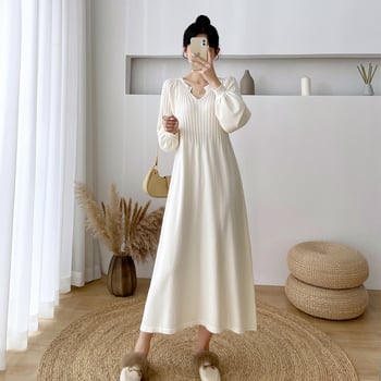 Trudnička pletena haljina s V izrezom, dugi rukavi, viskozni materijal, srednja duljina, visok struk