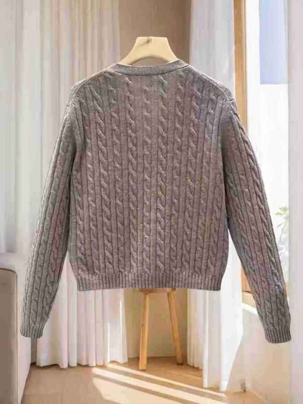 Ženski kardigan od kašmira i vune, Twist Flower pletenje, V-izrez, dugi rukavi, kopčanje u jednom redu, jesen 2025